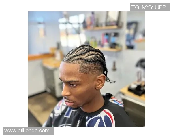 足球球星独特发型大盘点 解析不同风格背后的个性与魅力